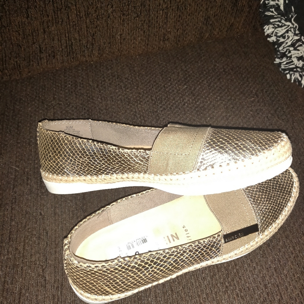 Slip on shoes